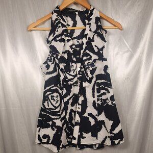 Sleeveless Black & White Express Designs Studio Top Sm